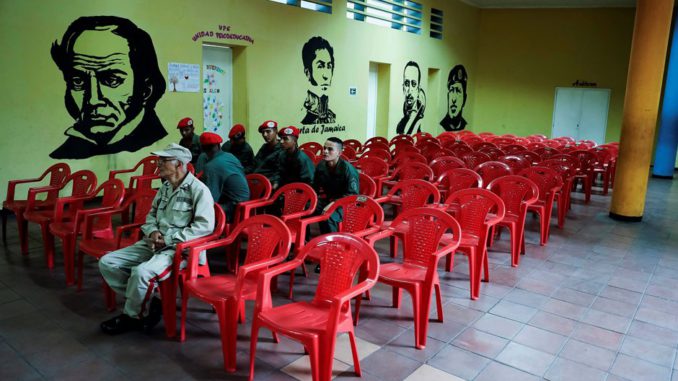 Abren los centros de votación en las presidenciales venezolanas