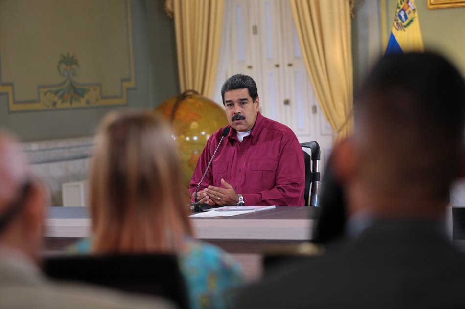 Maduro dice excarcelaciones pedidas por él son un acto de benevolencia
