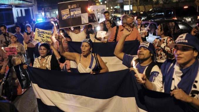 Vigilia por protestas en Nicaragua, en San Jose