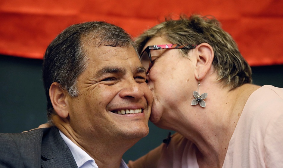 Acto en la Universidad Complutense de Rafael Correa
