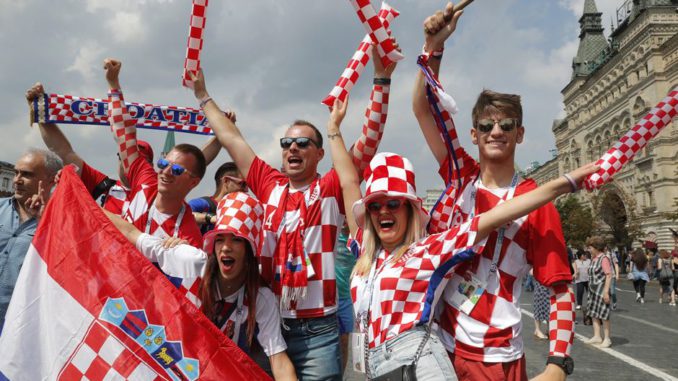 Aficionados croatas en la Plaza Roja