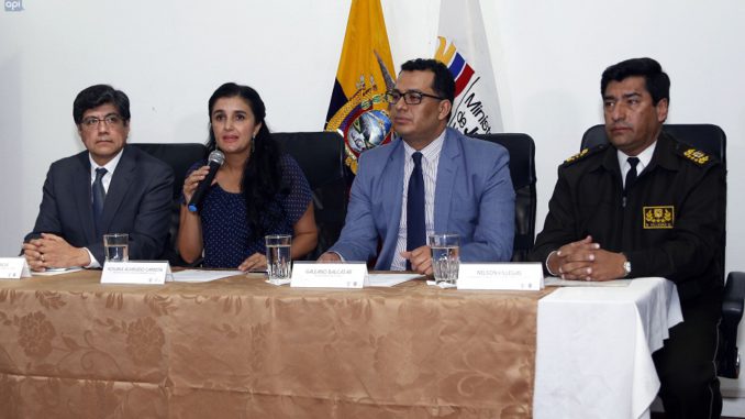 jose valencia rossana alvarado