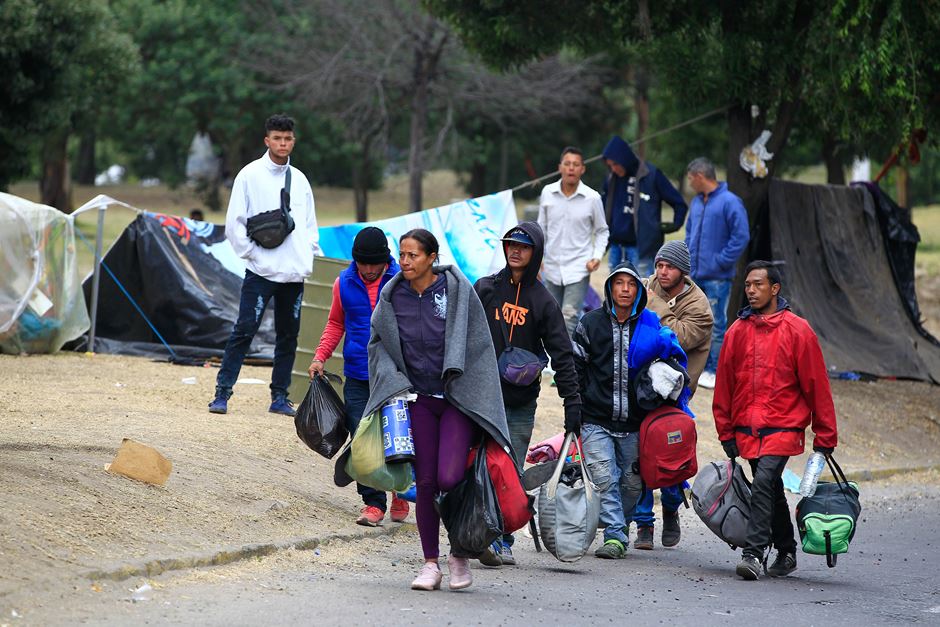 Los 15 dólares que separan a un venezolano en Ecuador del sueño peruano