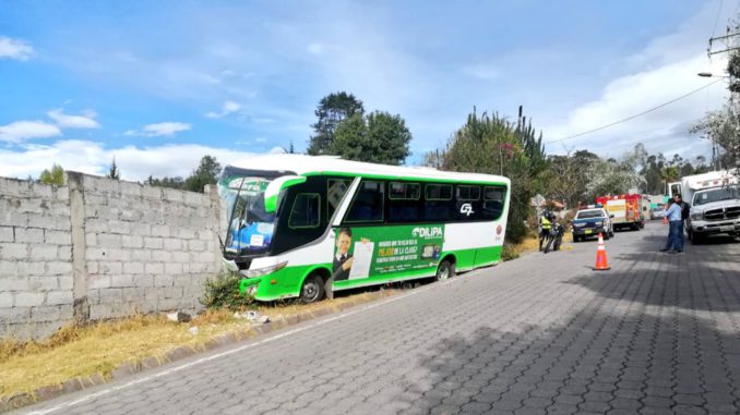 Quito bus
