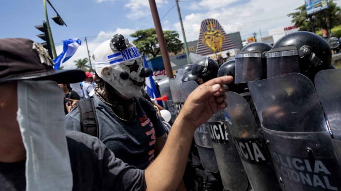 Marcha en Nicaragua "Juntos somos patria", en protesta contra Ortega