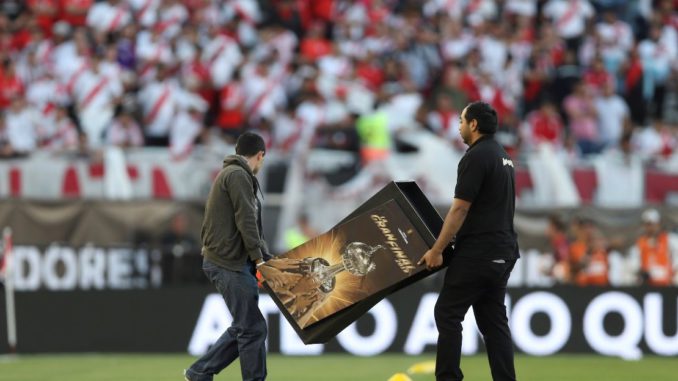 "Los clubes no quieren jugar", dice Domínguez al anunciar final el domingo