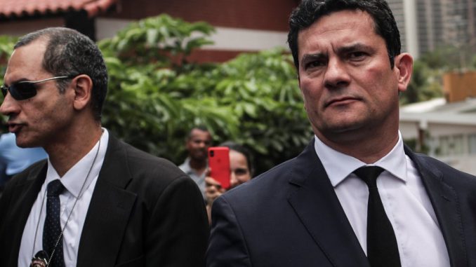Juez de Lava Jato acepta invitación de Bolsonaro para Ministerio de Justicia