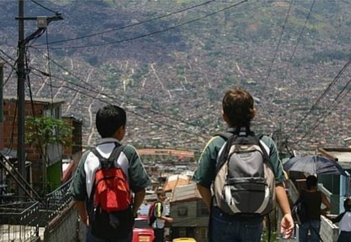 niños medellin