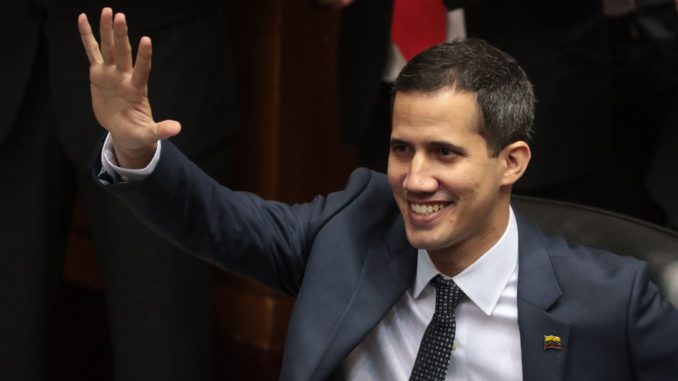 Guaidó, el líder accidental que preside el arrinconado Parlamento venezolano