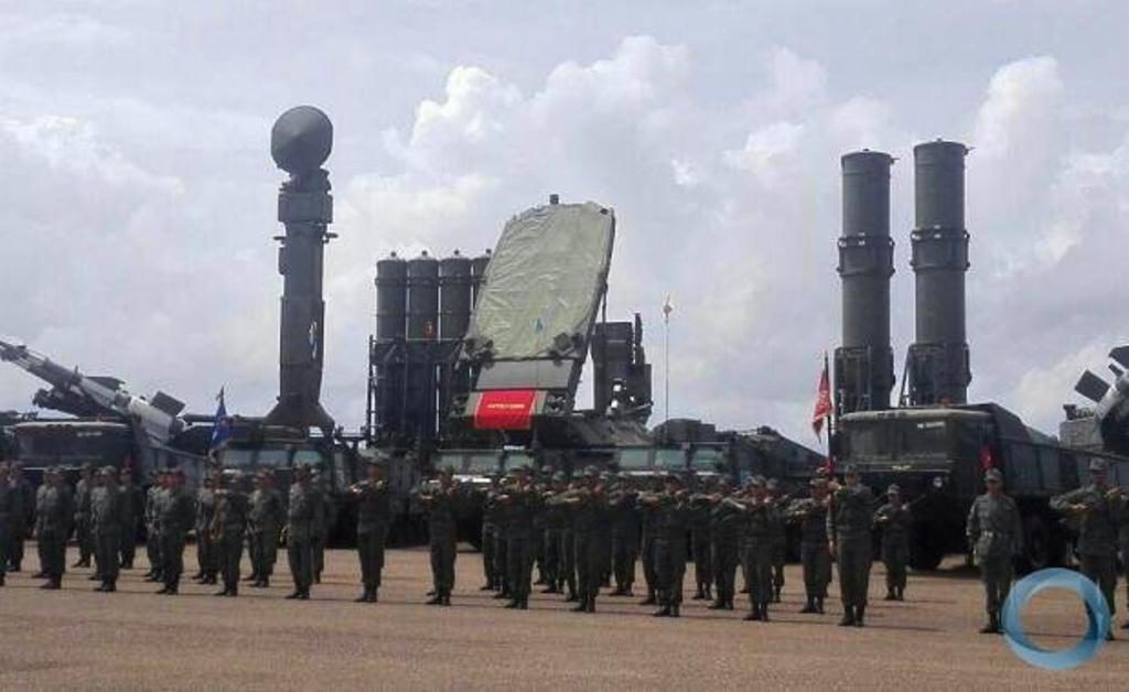 Venezuela despliega su sistema de misiles rusos S-300 en la ...