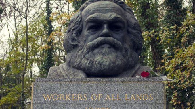 tumba-karl-marx