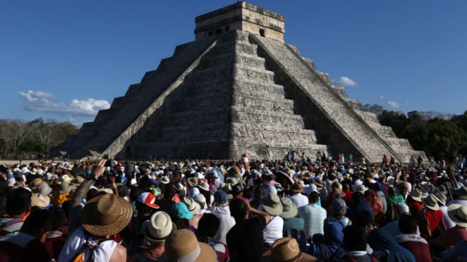 Descenso de Kukulcán, fenómeno arqueoastronómico que cautiva al mundo ...