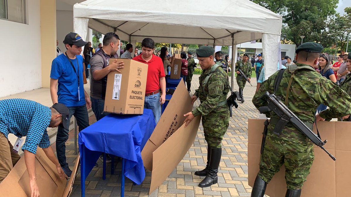 Las elecciones más compleja de la historia de Ecuador con 81.278