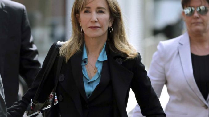 Felicity Huffman