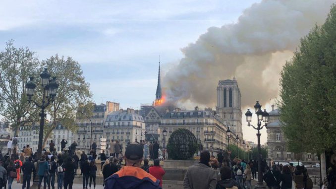 notredame incendio