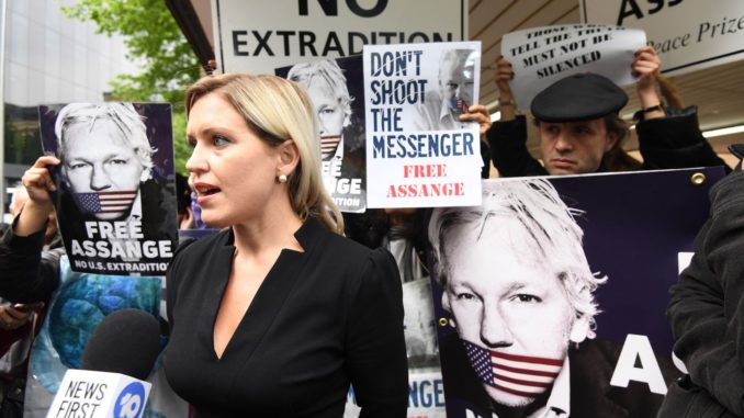 assange espia