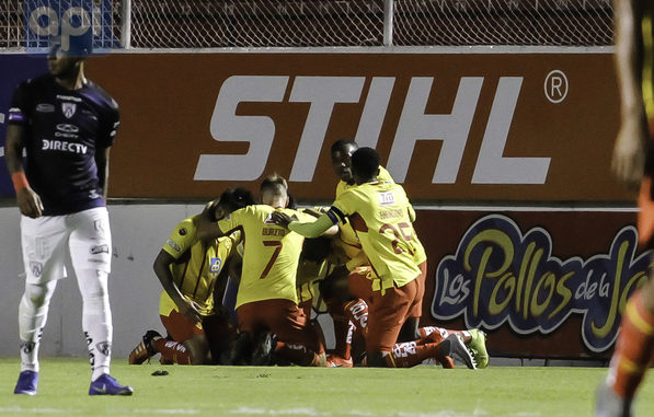 Aucas vs Idv