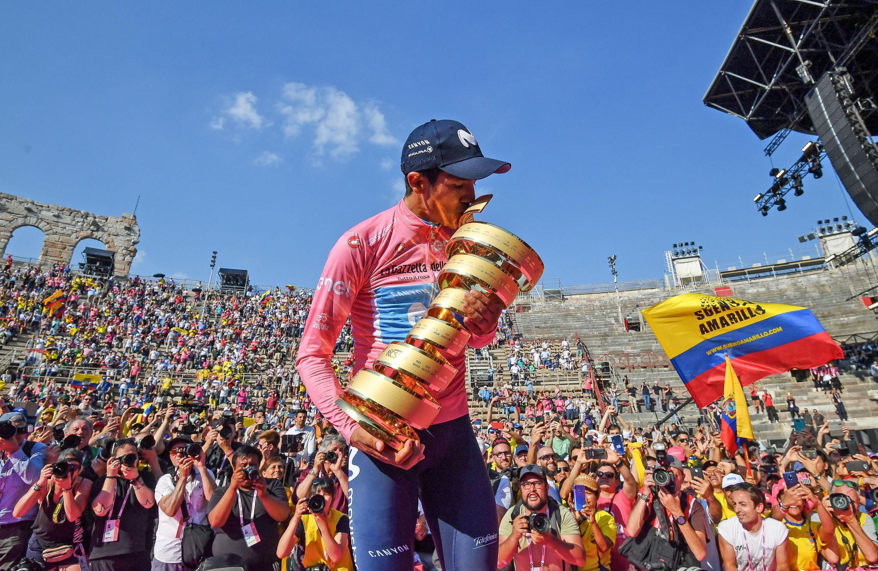 carapaz trofeo