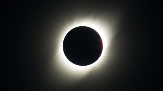 eclipse tarde