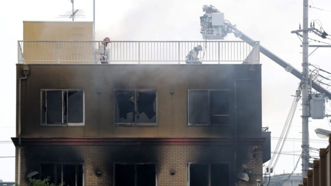 Alrededor de una veintena de muertos en el incendio provocado en Japón
