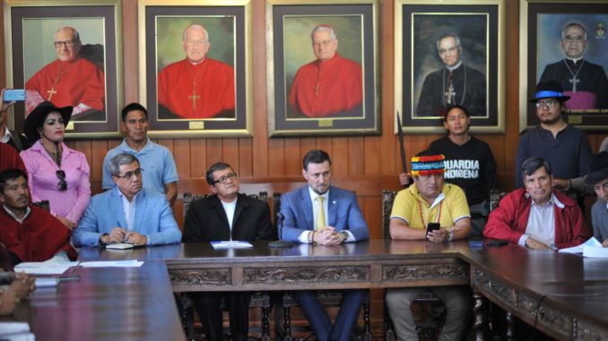 INDIOS IMPUESTOS