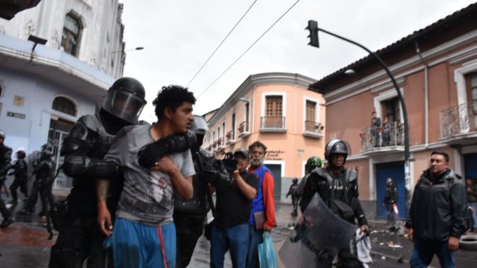 detenidos dos