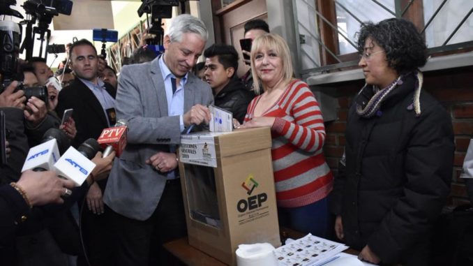 garcia libera votando
