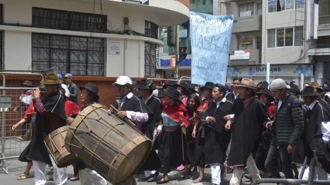 paro en ambato