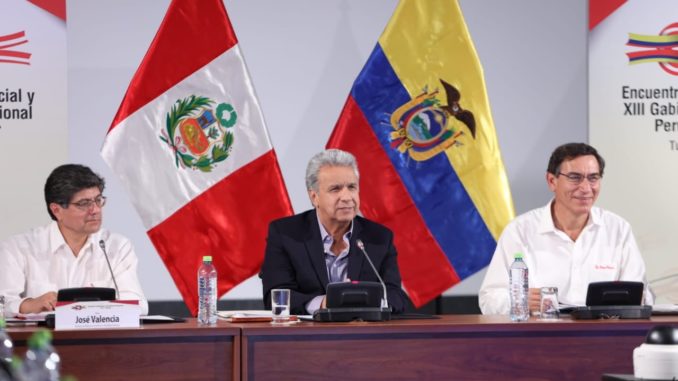 Lenin Moreno Martin Vizcarra