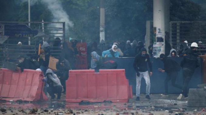 encapuchados bogotá