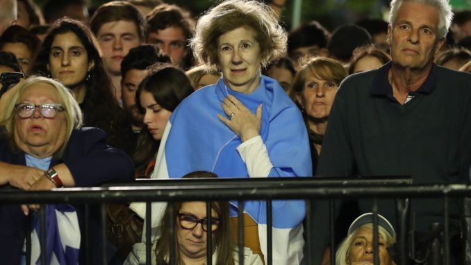 uruguayos esperan