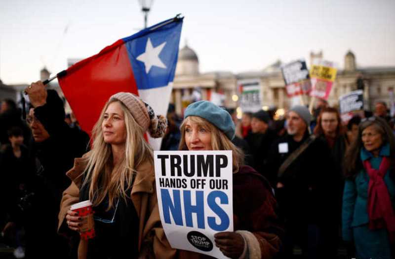 Miles de personas alzan la voz en Londres contra la OTAN y Trump | La ...