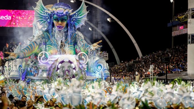 carnaval sao paulo domingo