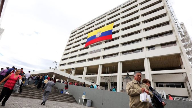 Resultado de imagen de Fallece ciudadano chino que dio negativo para coronavirus en Ecuador