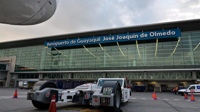 aeropuerto jose joaquin de olmedo