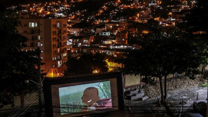 cine en los balcones