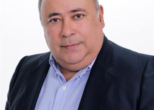 poeta ariel montoya