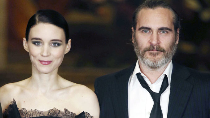 Joaquin Phoenix Rooney Mara