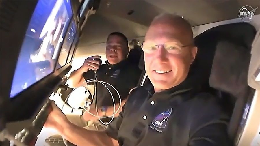 astronautas spaceX