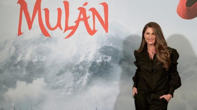 Mulan directora