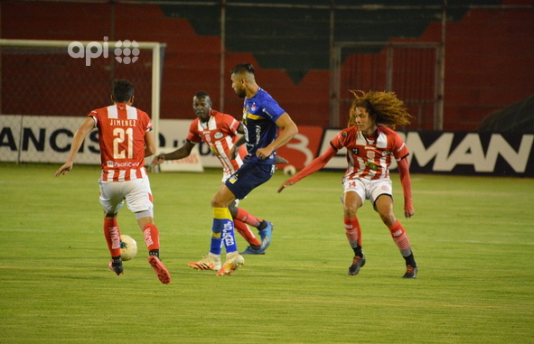 técnico universitario vs delfin