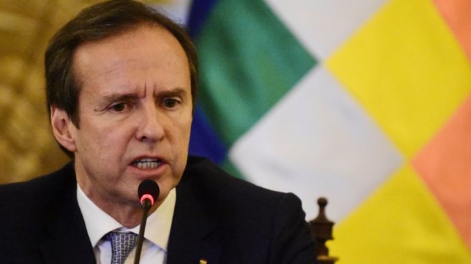 tuto quiroga renuncia