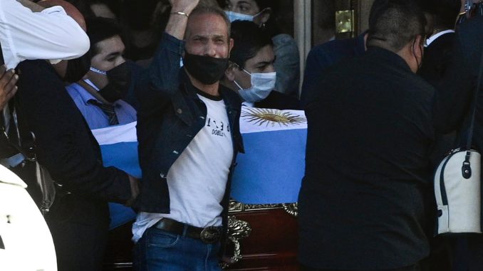 maradona feretro