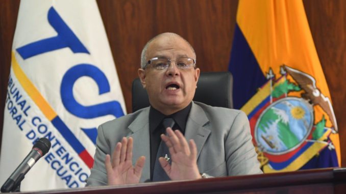 arturo cabrera peñaherrera
