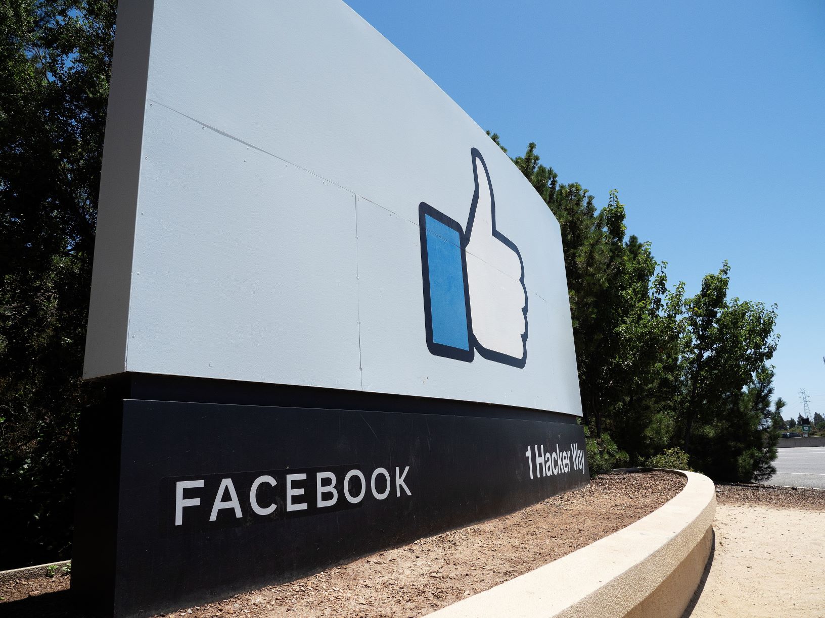 facebook monopolio