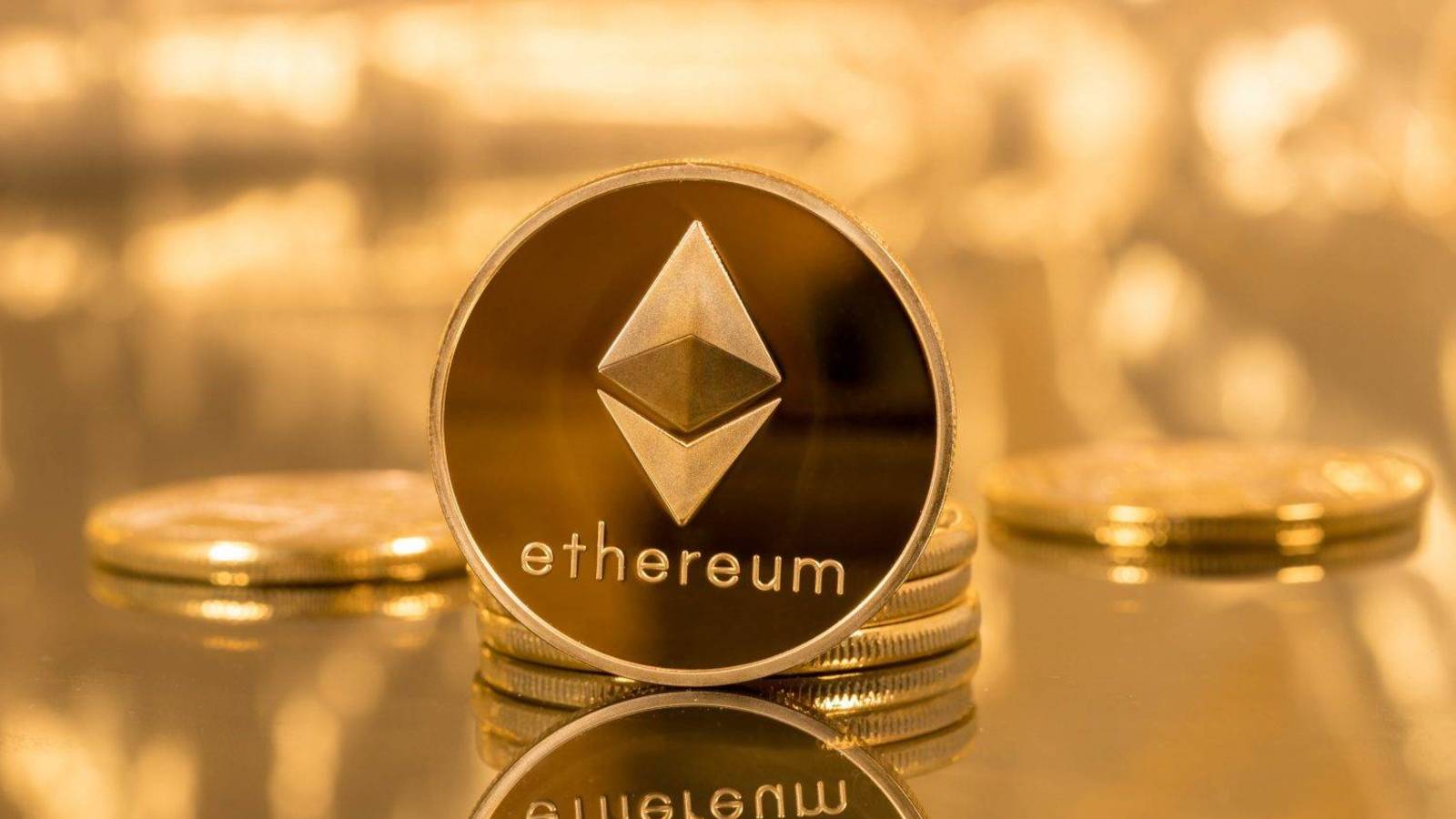Criptomoneda ether alcanza máximo y supera los 1.400 dólares