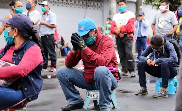 PERU-HEALTH-VIRUS-ECONOMY