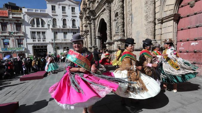 cholitas bolivianas