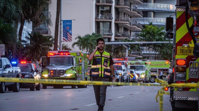 evacuan-edificio-florida-HOlmes-beach