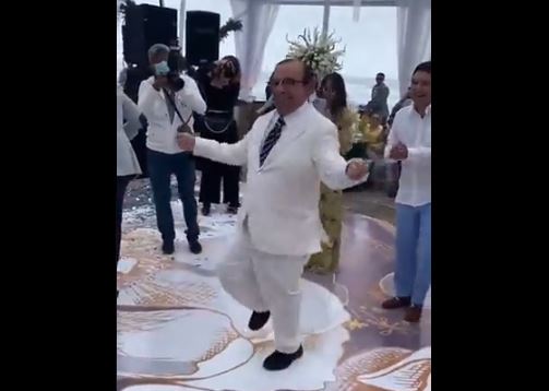 alvarito bailando